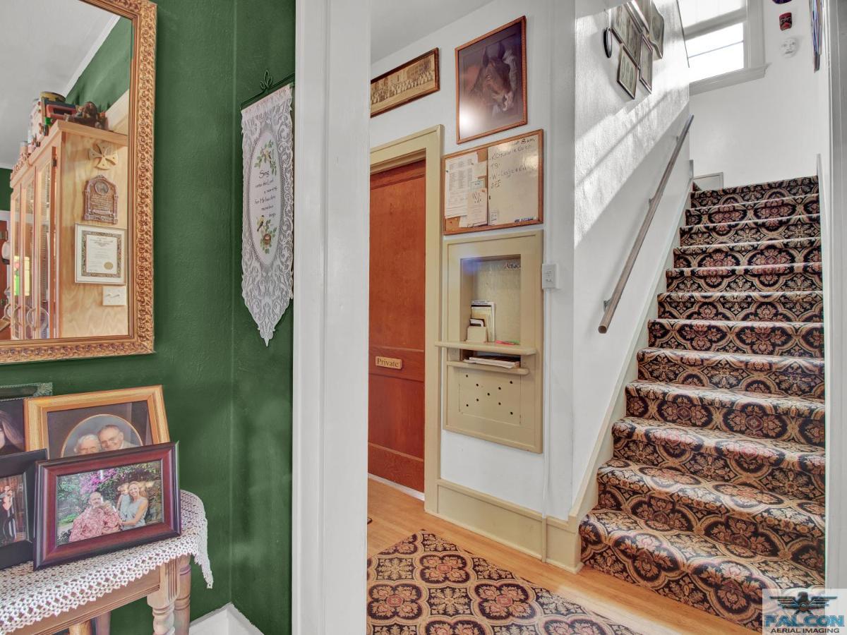 Robins Nest Bed & Breakfast Cody Luaran gambar