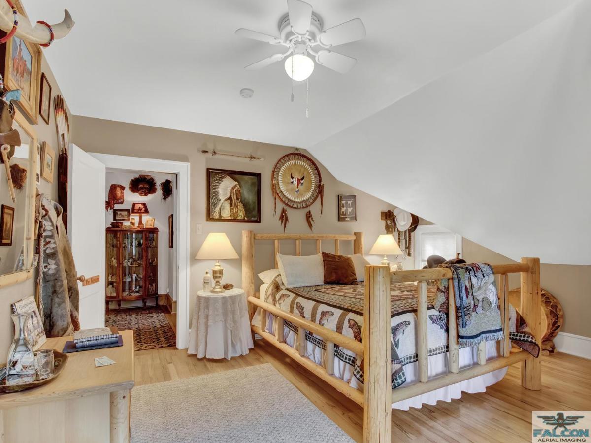 Robins Nest Bed & Breakfast Cody Luaran gambar