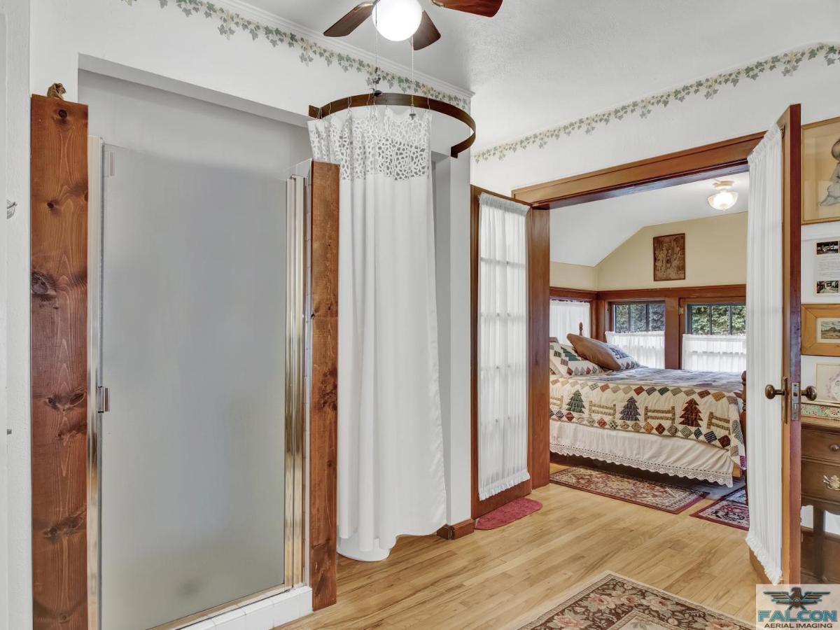 Robins Nest Bed & Breakfast Cody Luaran gambar